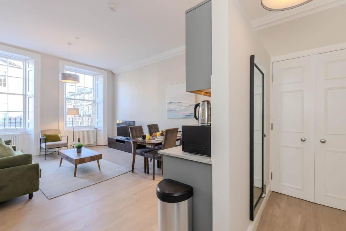 Dragon Suites - Edinburgh City Centre 2 Bed Apartment Екстериор снимка